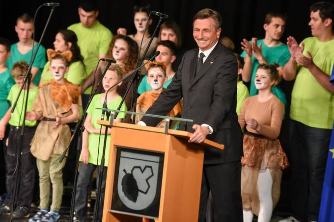 Predsednik Pahor na otvoritvi 27. dravne glasbene revije "Zapojmo, zaigrajmo, zapleimo"